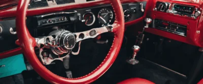 Pédale et commandes sur boîte automatique : tout comprendre pour une conduite sereine