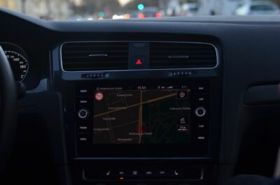 Google Maps affiche enfin votre vitesse sans lancer d&rsquo;itinéraire : ce qui change au volant