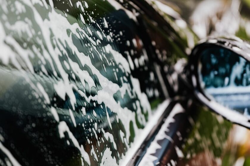 Nettoyage auto shampooing & pr&eacute;lavage